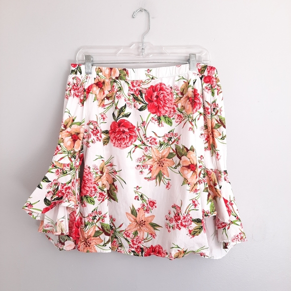 My Story White & Pink Flower Off Shoulder Flared Sleeve Top - Picture 1 of 4